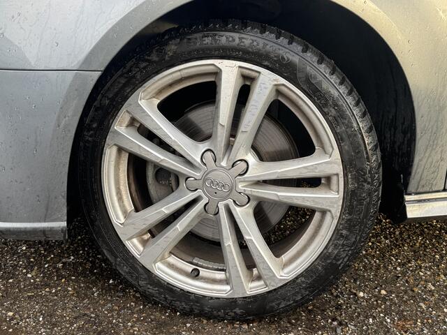 Audi A3 SPORTBACK 40 e-tron Advance Sport // NAVI // PDC V + A // CRUISE // DIGITAAL COCKPIT! // STOELVERWARMING //