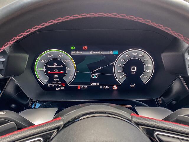 Audi A3 SPORTBACK 45 TFSIe S edition Competition | BANG UND OLUFSEN | HEAD-UP | ELEKTRISCHE STOELEN | KEYLESS |