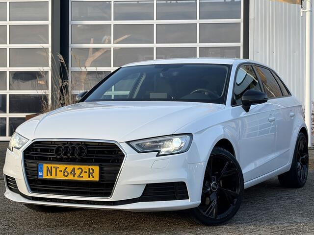 Audi A3 SPORTBACK 1.0 TFSI 116pk | Airco | Bi-xenon koplampen | Bluetooth | Isofix bevestiging voor kinderzitjes | Lichtmetalen velgen 18" | Radio cd speler | Perfect onderhouden!