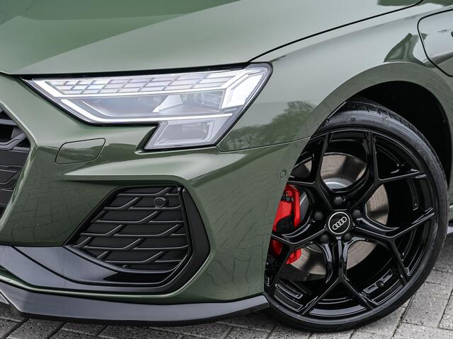 Audi A3 SPORTBACK 45 TFSI e S edition 272pk Competition | Panoramadak | Ambiance interieur | Active Cruise | Sonos Sound | S-Seats + Memory | Head-Up | Camera | Stoelverwarming | Keyless