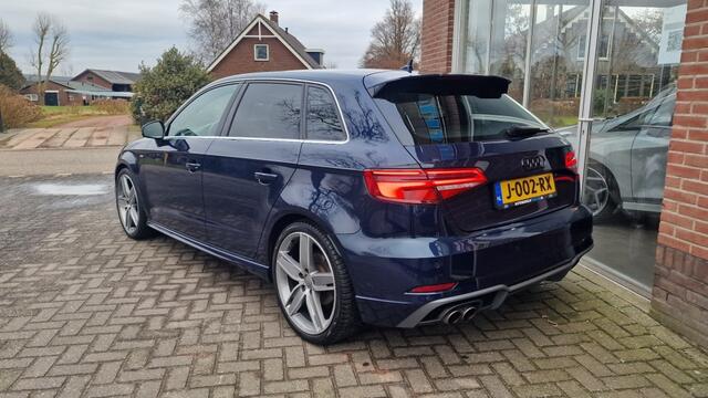 Audi A3 SPORTBACK 1.5 35 TFSI CoD Sport 3x S Line, Stoelverwarming