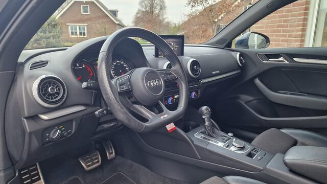 Audi A3 SPORTBACK 1.5 35 TFSI CoD Sport 3x S Line, Stoelverwarming