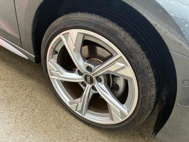 Audi A3 SPORTBACK 40 TFSI e 204Pk S Edition / Trekhaak / Memory / Stoelverwarming / Camera / B&O