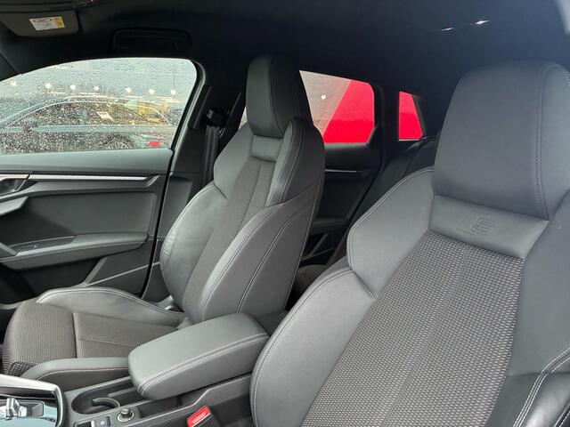 Audi A3 SPORTBACK 40 TFSI e 204Pk S Edition / Trekhaak / Memory / Stoelverwarming / Camera / B&O