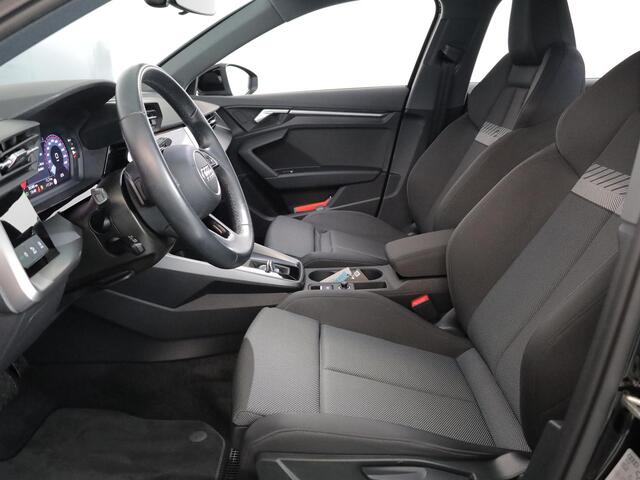 Audi A3 SPORTBACK 30 TFSI Advanced edition 110 pk S-tronic | Navigatie | Parkeersensoren achter | LED koplampen | Cruise control | Apple Carplay/Android Auto |