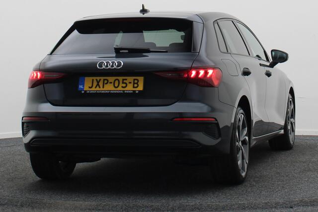 Audi A3 SPORTBACK 40 TFSI e Edition Virtual Cockpit, Camera, ACC, Keyless, Trekhaak, 18"