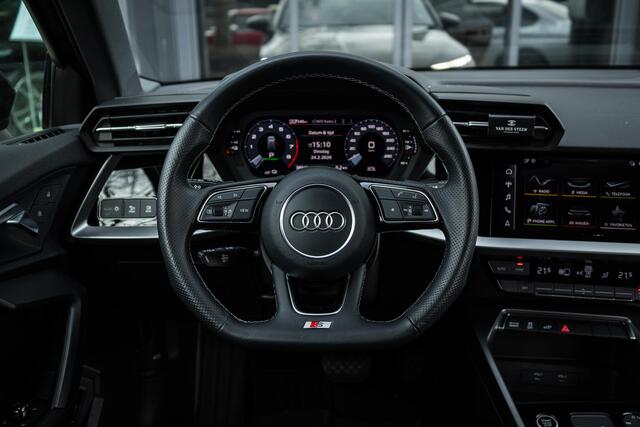 Audi A3 SPORTBACK 45 TFSI e S Line Competition RS Stoelen | Afgevlakt Stuurwiel