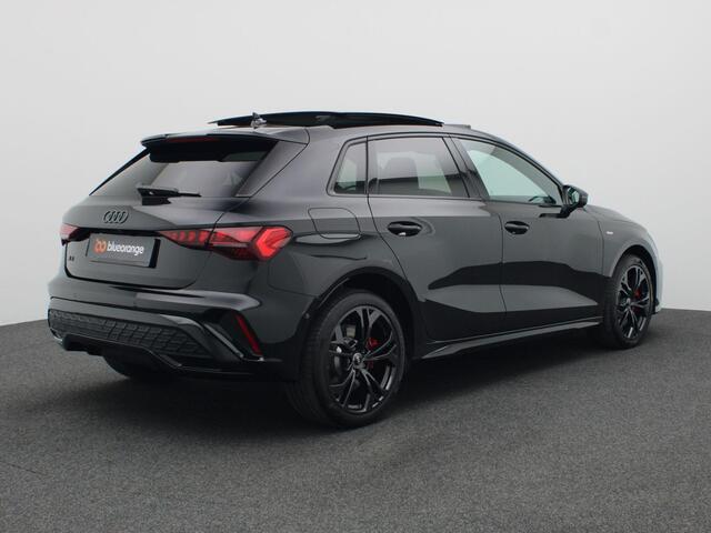 Audi A3 SPORTBACK 45 TFSI e S edition Competition 272PK S-Tronic S-Line, Pano-Schuifdak, Memorystoel, Achteruitrijcamera, Matrix LED-verlichting, Leder, Elektr. Achterklep, Keyless, 18" LM Velgen