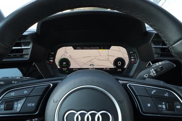 Audi A3 SPORTBACK 40 TFSI e Achteruitrijcamera, Leder