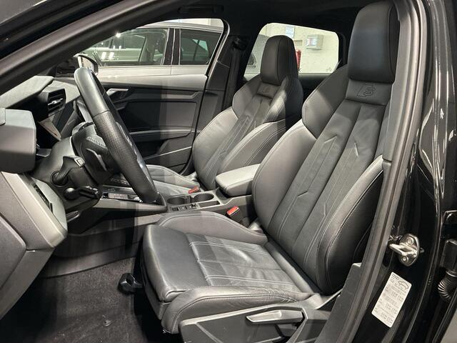 Audi A3 SPORTBACK 40 TFSIe 204pk S-tronic S Edition · Panoramadak · Apple/Android Car Play · Lederen Bekleding · Cruise Control · Navigatie · Stoelverwarming · P-Sensoren · 17'' Inch ·