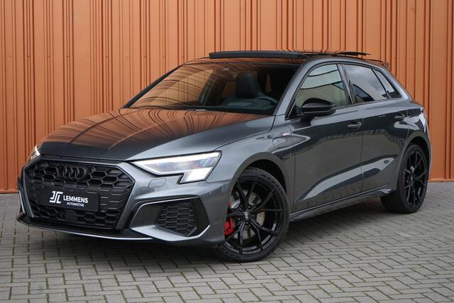 Audi A3 SPORTBACK 45 TFSI e S-line 245PK Panodak RS Stoelen Carbon Matrix Memory VOL!
