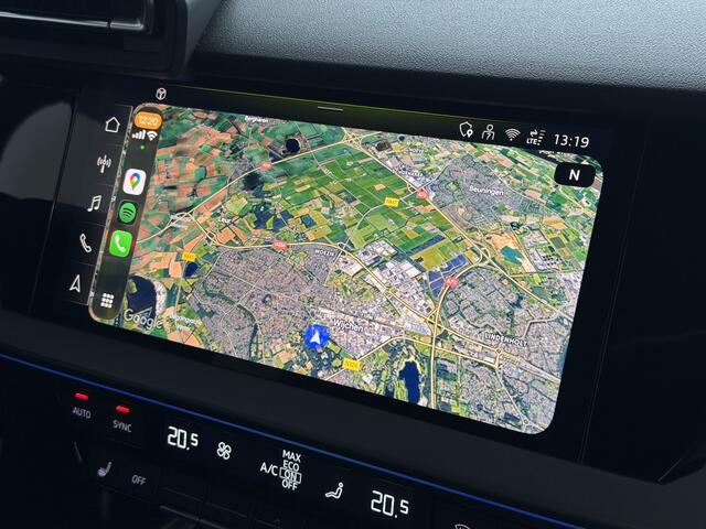 Audi A3 SPORTBACK 35 TFSI 3X S-LINE SCHUIFDAK SONOS MATRIX LED CAMERA STOELVERW ADAP.CRUISE ZWARTE HEMEL PANORAMA