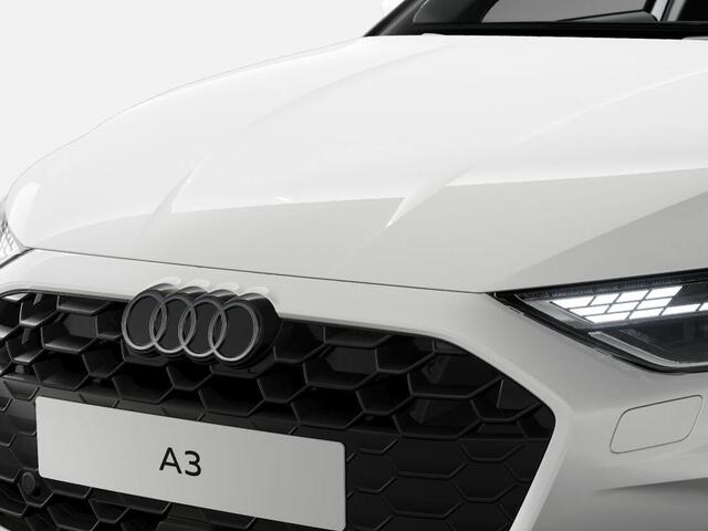 Audi A3 SPORTBACK 30 TFSI Advanced edition 116 PK · Optiekpakket zwart plus · Afgevlakt stuurwiel