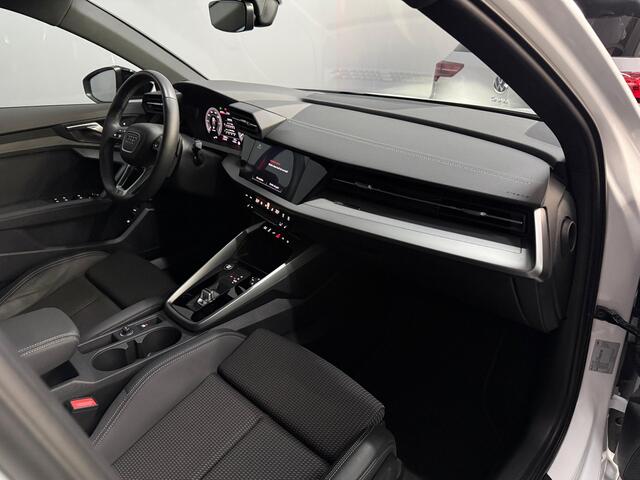 Audi A3 SPORTBACK 45 TFSI e S edition Competition Pano|Camera|CarPlay