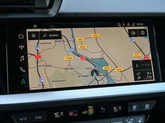 Audi A3 SPORTBACK 45 TFSI e 245pk S edition Competition | Black-Optic | Camera | Adaptive Cruise | Stoelverwarming | Keyless