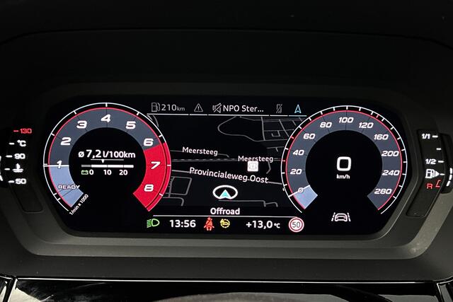 Audi A3 SPORTBACK 30 TFSI Business edition | Panoramadak | Digitaal display | LED koplampen