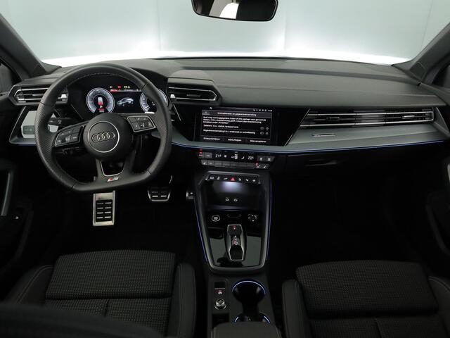 Audi A3 SPORTBACK 40 TFSI e S edition 240 pk S-tronic | Verlengde garantie | Navigatie | Parkeersensoren (Park assist) | Achteruitrijcamera | Stoelverwarming | S-Line |