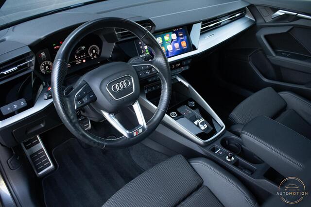 Audi A3 SPORTBACK 40 TFSIe S line Panoramadak Elektrische Stoelverwarming Sfeerverlichting