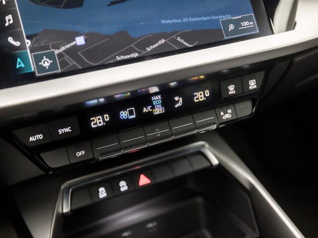 Audi A3 SPORTBACK 35 TFSI Sport 150Pk Automaat (APPLE CARPLAY, GROOT NAVI, CLIMATE, GETINT GLAS, SPORTSTOELEN, ZWART HEMEL, PARKEERSENSOREN, LED, LANE ASSIST, NIEUWSTAAT)