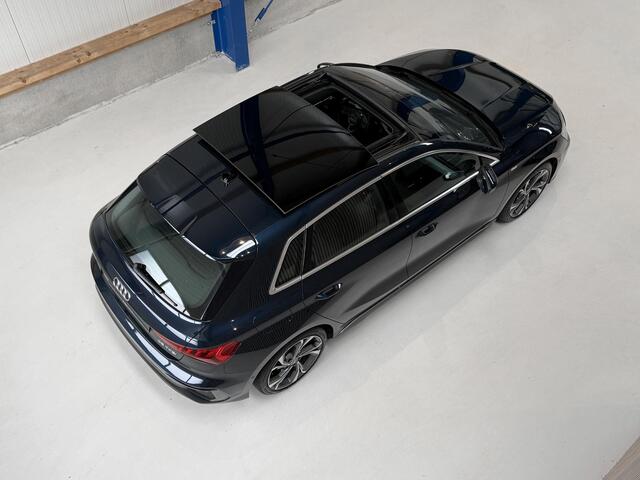 Audi A3 SPORTBACK 35 TFSI S Line - PANORAMADAK - AUTOMAAT - VITRUAL COCKPIT - SFEERVERLICHTING - KEYLESS - PARKEERCAMERA CARPLAY