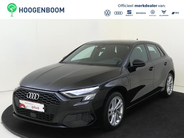 Audi A3 SPORTBACK 40 TFSI e Business edition | Trekhaak | Adaptieve cruise control | CarPlay | Navigatie | Parkeersensoren achter | Full LED verlichting |