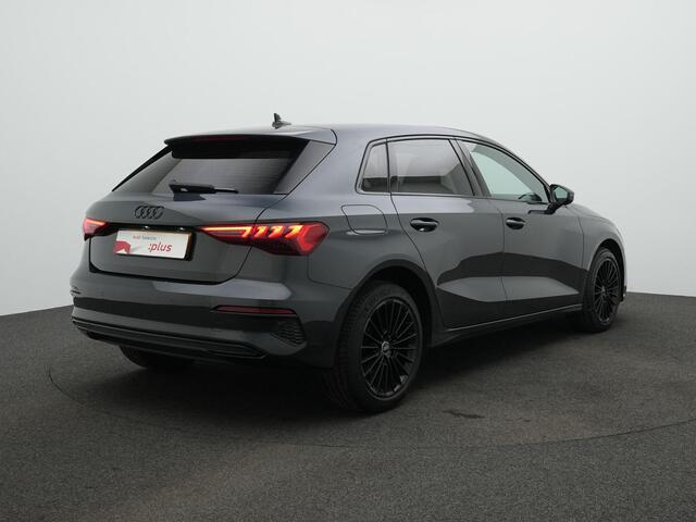 Audi A3 SPORTBACK 30 TFSI 110 pk S-tronic Advanced edition | Stoelverwarming | Navigatie | Cruise Control