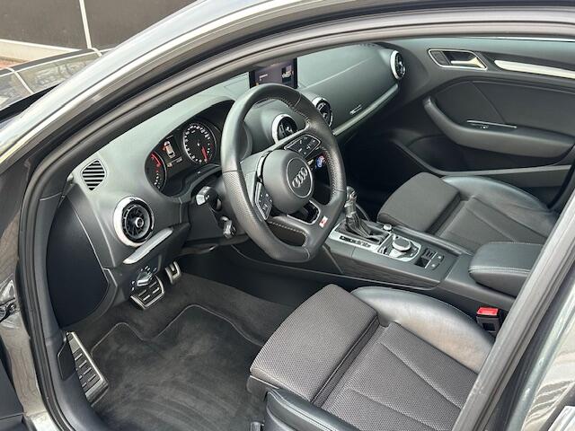 Audi A3 SPORTBACK 30 TFSI S-Tronic Automaat Sport S Line Edition