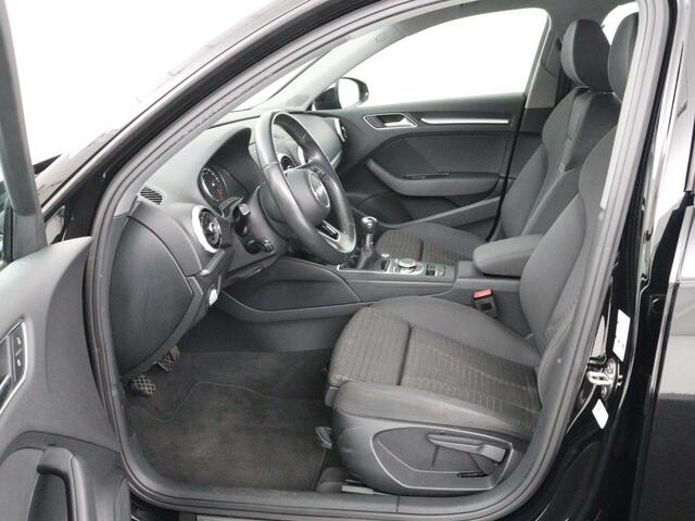 Audi A3 SPORTBACK 1.0 TFSI Sport | Sportstoelen | Full LED | Navigatie | Parkeerhulp | Cruise control | Airco | Bluetooth