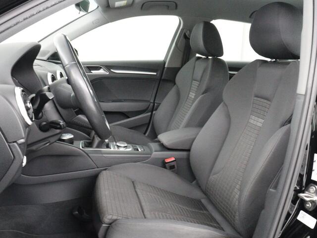 Audi A3 SPORTBACK 1.0 TFSI Sport | Sportstoelen | Full LED | Navigatie | Parkeerhulp | Cruise control | Airco | Bluetooth