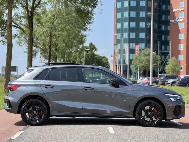 Audi A3 SPORTBACK 45 TFSI e S-Line Pano Matrix Sfeerverlichting