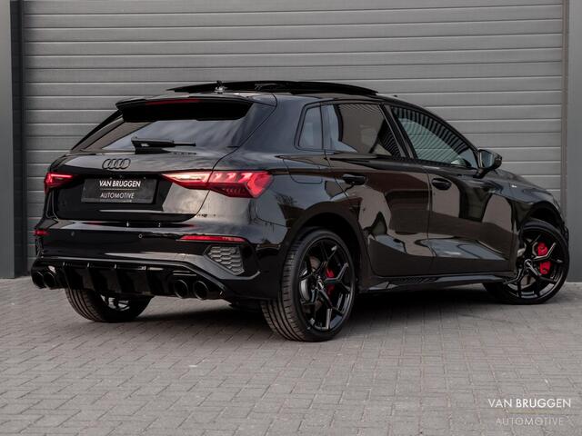 Audi A3 SPORTBACK 45 TFSI e S-Line Pano RS-Stoelen Leer B&O Sfeer BTW