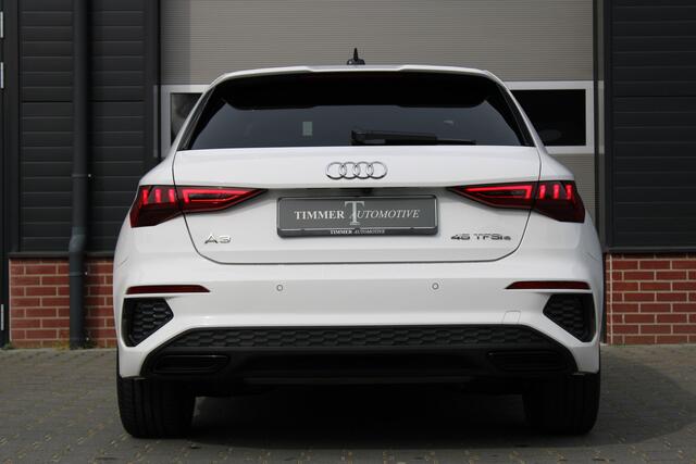 Audi A3 SPORTBACK 45 TFSI e S Edition - Volledig dealer onderhouden - Matrix - Adaptieve Cruise Control - 18 Inch - Virtueel cockpit - Zwart Hoogglans lijsten - Leuke frisse Audi - Achteruitrijcamera