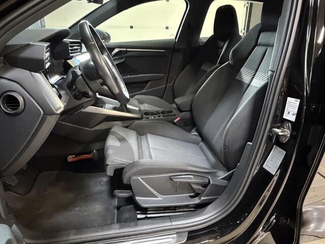 Audi A3 SPORTBACK 30 TFSI Business edition | Nieuw model | Virtual cockpit | Carplay | Full LED | Sportstoelen