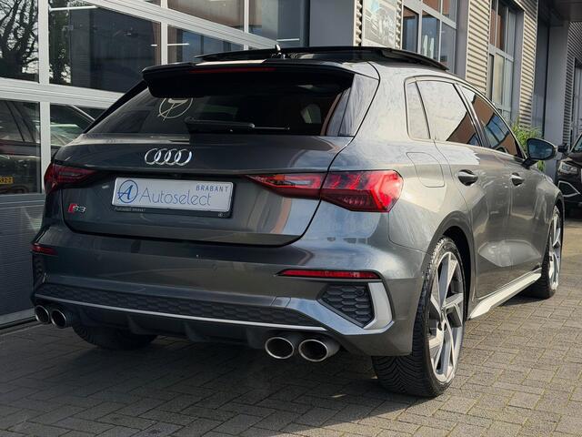 Audi A3 SPORTBACK 2.0 TFSI S3 quattro RS Stoelen Pano B&O