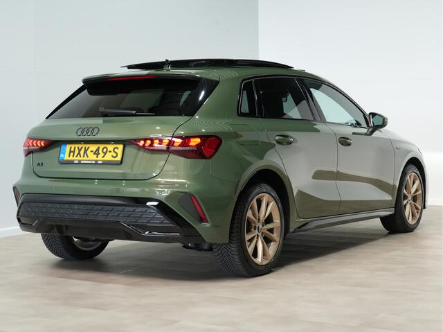 Audi A3 SPORTBACK 40 TFSI e S edition 204 pk PHEV Panoramadak | Zwart optiek | Carplay |