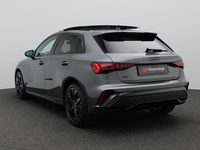 Audi A3 SPORTBACK 45 TFSI e S edition Competition 272PK S-Tronic S-Line, Pano-Schuifdak, Memorystoel, Achteruitrijcamera, Matrix LED-verlichting, Leder, Elektr. Achterklep, Keyless, 18" LM Velgen