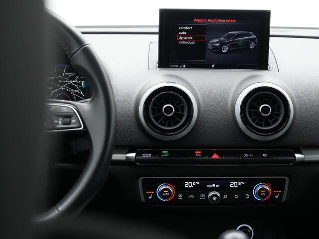 Audi A3 SPORTBACK 40 e-tron 204 pk Advance Sport | Trekhaak | Matrix LED | Achteruitrijcamera | Stoelverwarming | Adaptive Cruise