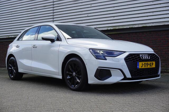 Audi A3 SPORTBACK 35 TFSI150PK/Digitaal Dashboard/Camera/Automatisch inparkeer hulpsysteem.
