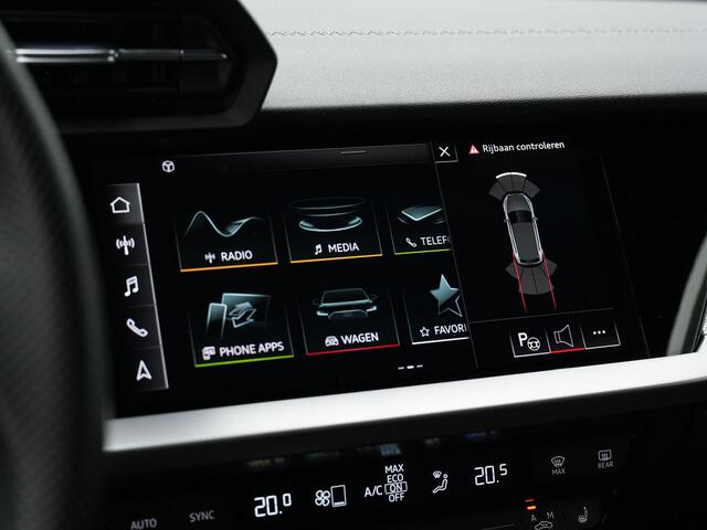Audi A3 SPORTBACK 30 TFSI 110 pk S-tronic S-Line | Leder/alcantara | Stoelverwarming | Adaptive Cruise | Navigatie