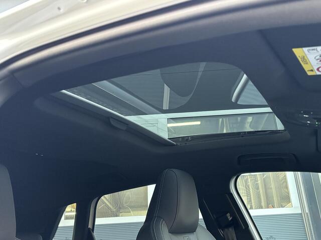 Audi A3 SPORTBACK 30 TFSI S edition Black optic| Matrix Led| Panoramadak| App| Carplay| Private glass