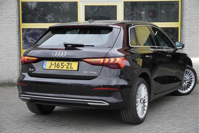 Audi A3 SPORTBACK 30 TFSI 5drs Business edition BJ2020 Lmv 17" | Led | Pdc | Dynamische knipperlichten | Virtual cockpit | Climate control | Cruise control | Sportstoelen | Getint glas | Nw-model!