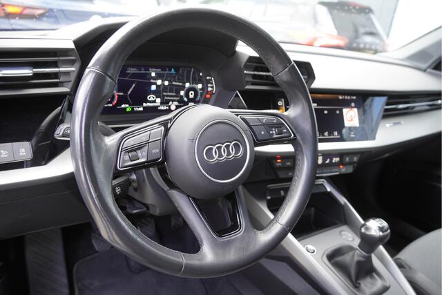 Audi A3 SPORTBACK 30 TFSI 5drs Business edition BJ2020 Lmv 17" | Led | Pdc | Dynamische knipperlichten | Virtual cockpit | Climate control | Cruise control | Sportstoelen | Getint glas | Nw-model!