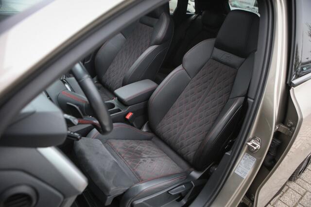 Audi A3 SPORTBACK 35 TFSI S edition | Pano | BTW | Sfeerverlichting | Adap Cruise