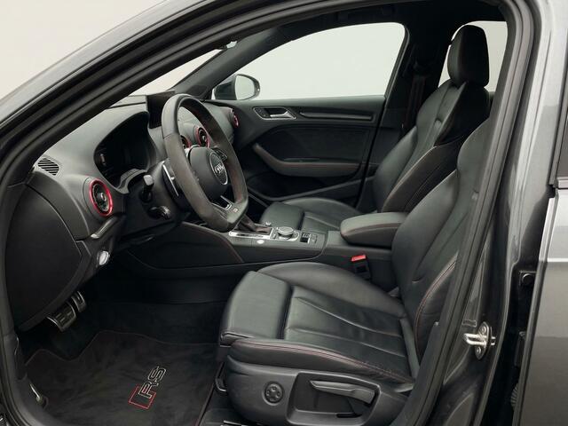 Audi A3 SPORTBACK 2.5 TFSI RS 3 quattro 400pk | 1e Eigenaar | Navigatie | Virtual cockpit | Elektrisch verstelbare voorstoelen | Parkeercamera