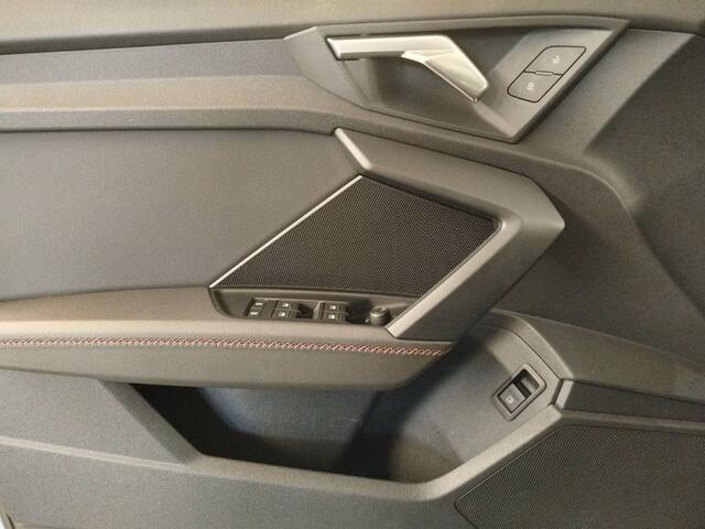 Audi A3 SPORTBACK 45 TFSI e S-LINE ** LED, NAVI+, LEDER, PANORAMA, ADAPT. CRUISE, 18-inch LMV ** 1e EIG - UNFALLFREI ** ** INFORMEER OOK NAAR ONZE AANTREKKELIJKE FINANCIAL-LEASE TARIEVEN **