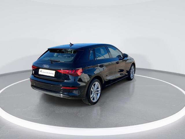 Audi A3 SPORTBACK 30 TFSI 110pk S-tronic Advanced edition · Navigatie · Apple/Android Car Play · Parkeersensoren