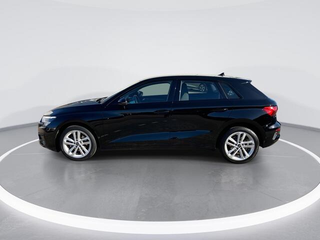 Audi A3 SPORTBACK 30 TFSI 110pk S-tronic Advanced edition · Navigatie · Apple/Android Car Play · Parkeersensoren