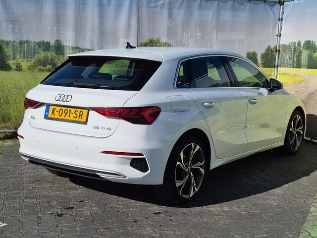Audi A3 SPORTBACK 35 TFSI Business edition AUTOMAAT | MATRIX LAMPEN | ADAPTIEVE CRUISE | APPLE CARPLAY | NAVIGATIE | S-LINE | PARKEER SENSOREN | NL AUTO |