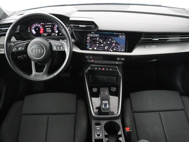 Audi A3 SPORTBACK 30 TFSI Advanced edition | Sportstoelen | Park Assist | Carplay | Virtual Cockpit | Audi Sound | Full LED | Navigatie | Sportstuur | Climate control | Bluetooth | Cruise control