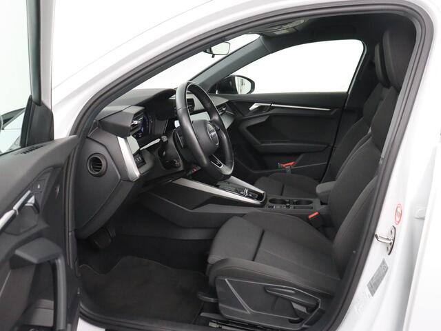 Audi A3 SPORTBACK 30 TFSI Advanced edition | Sportstoelen | Carplay | Virtual Cockpit | Full LED | Navigatie | Parkeerhulp | Climate control | Bluetooth | Cruise control | Sportstuur